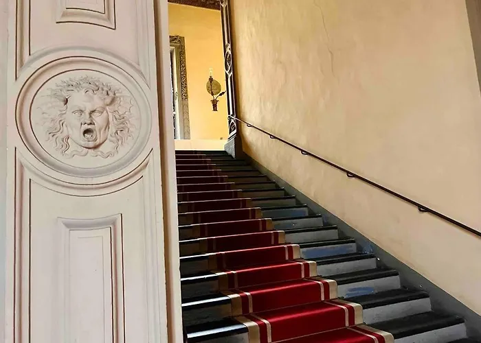 House Of Magic - Due Torri *